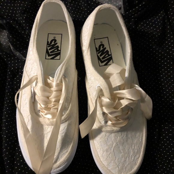 custom wedding vans shoes